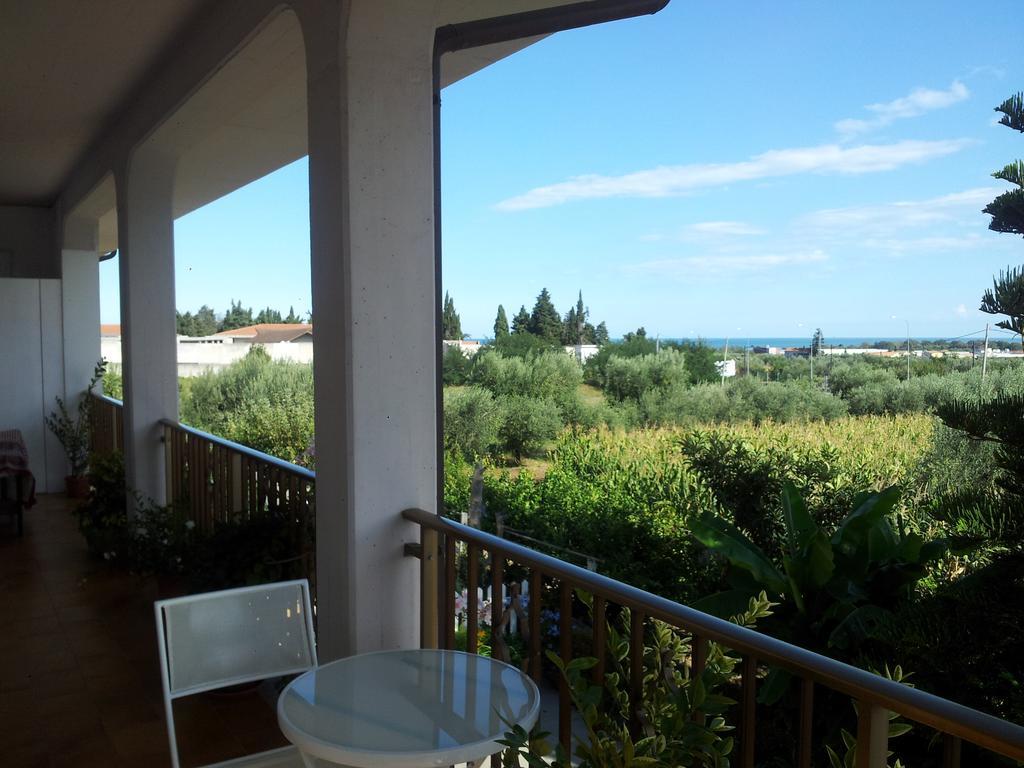 B&B La Casa Di Angelica Roseto Degli Abruzzi Bagian luar foto