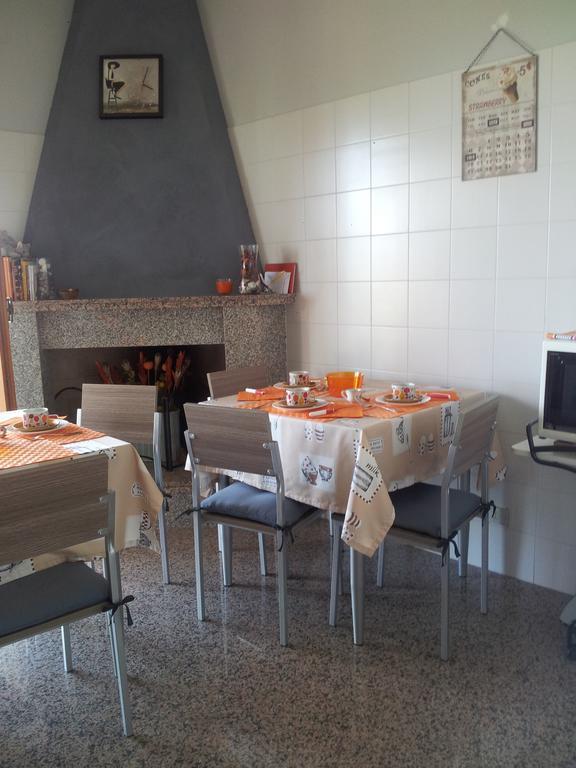 B&B La Casa Di Angelica Roseto Degli Abruzzi Bagian luar foto